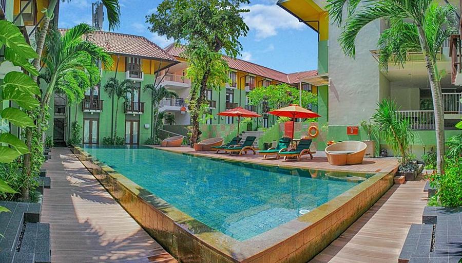 Harris Hotel Kuta Tuban Bali Exterior photo